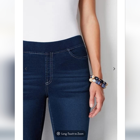 Slim-leg jeans. - Picture 4 of 6